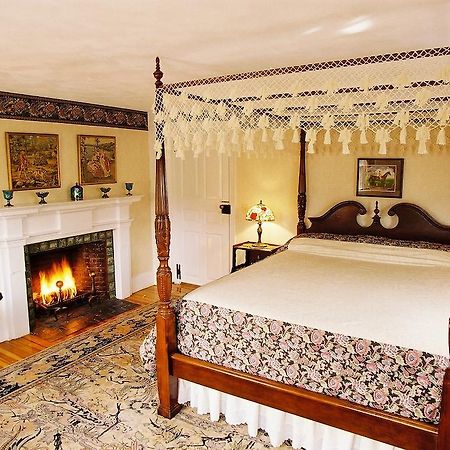Historic Jacob Hill Inn Seekonk Bagian luar foto