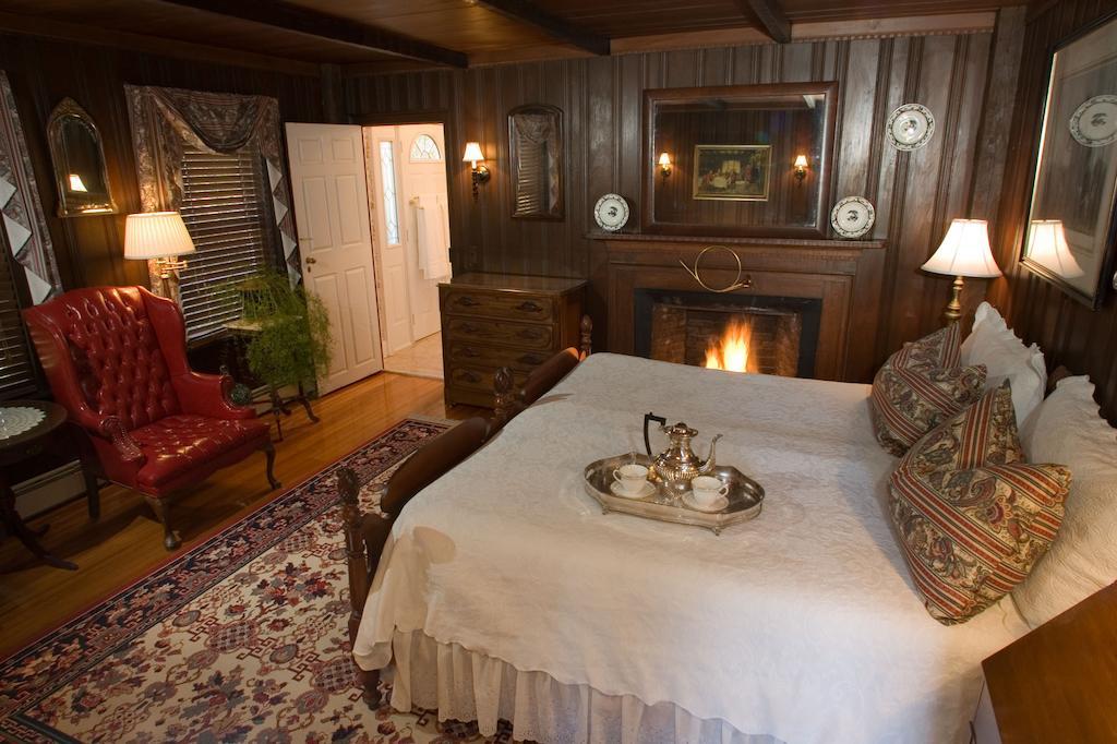 Historic Jacob Hill Inn Seekonk Bagian luar foto